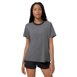 Lululemon Women’s All Yours Boyfriend Gray / Black Stripe S/S Tee Size Medium